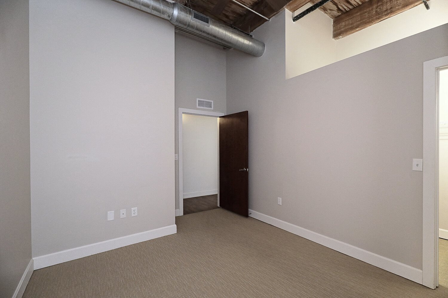 Photos and Video of Lucas Place Lofts in Kansas City, MO